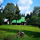 Tesne pod hrebeňom