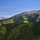 Vľavo vzadu sú Belianske Tatry