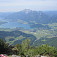 Detailnejší pohľad do údolia na Wolfgangsee a mestečko Strobl